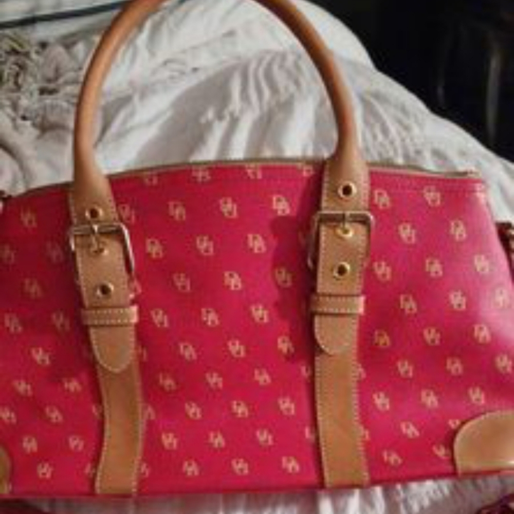 Dooney&Bourke Satchel